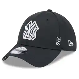 Walmart Men's New Era Black New York Yankees 2024 Clubhouse 39THIRTY Flex Fit Hat offer