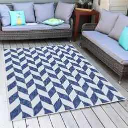 Walmart Sunnydaze Geometric Affinity Modern Flat Weave Blue/White Parallelogram Outdoor Area Rug, 5' x 7' offer