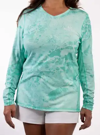 Walmart Realtree Wav3 Long Sleeve Performance Fishing Shirt for Women - Mint, S offer