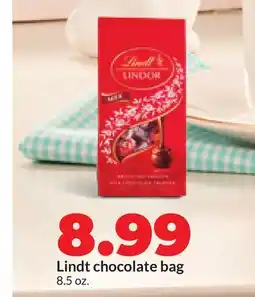 Hy-Vee Lindt chocolate bag offer