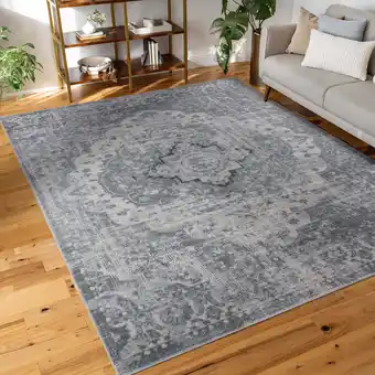 Walmart Diamond Traditional 5' x 7' Gray and Cream Polypropylene Indoor Area Rug offer