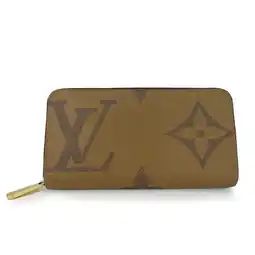 Walmart Pre-Owned Louis Vuitton Long Wallet Zippy M69353 Monogram Giant Reverse Brown... (Good) offer