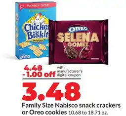 Hy-Vee Family Size Nabisco snack crackers or Oreo cookies offer