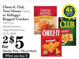 Pavilions Cheez-It, Club, Town House 9-13.8 oz. or Kellogg's Bagged Crackers 5.75-7.5 oz offer