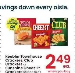 Albertsons Keebler Townhouse Crackers, Club Crackers or Sunshine Cheez-It Crackers - select sizes and varieties offer
