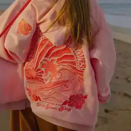 Walmart Hot-selling explosion, embroidery professional, sweater shoulder-sleeved hoodie embroidered sweater offer