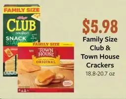 Fareway Family size club & town house crackers offer