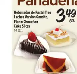 El Super Fresh Flan o Chocoflan Cake Slices offer