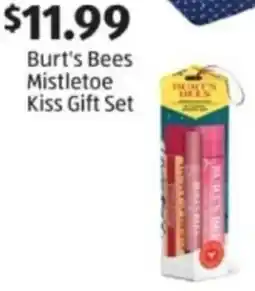 Aldi Burt's Bees Mistletoe Kiss Gift Set offer