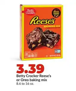 Hy-Vee Betty Crocker Reese's or Oreo baking mix offer