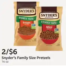 Fareway Snyder's Family Size Pretzels offer