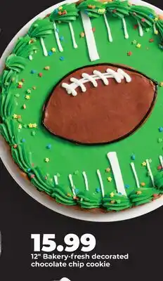 Hy-Vee 12 Bakery-fresh decorated chocolate chip cookie offer