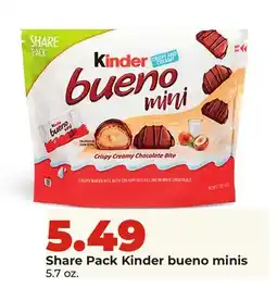 Hy-Vee Share Pack Kinder bueno minis offer