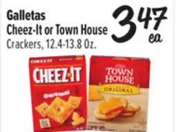 El Super Cheez-It or Town House Crackers offer