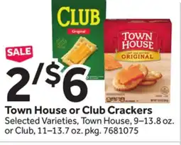 Stop&Shop Town House or Club Crackers offer