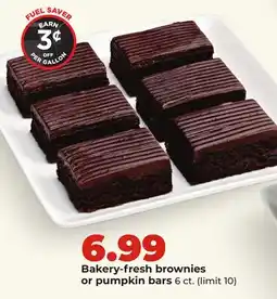 Hy-Vee Bakery-fresh brownies or pumpkin bars offer