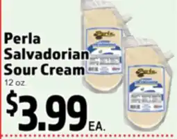 Superior Grocers Perla Salvadorian Sour Cream offer