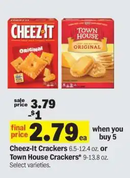 Meijer Cheez-It Crackers or Town House Crackers offer