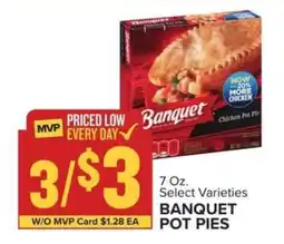 Food Lion Banquet Pot Pies offer