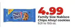 Hy-Vee Family Size Nabisco Chips Ahoy! cookies offer