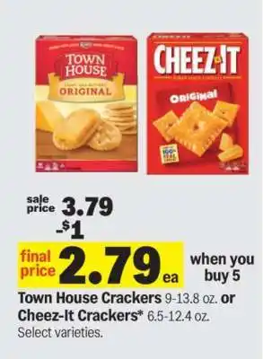 Meijer Town House Crackers or Cheez-It Crackers offer