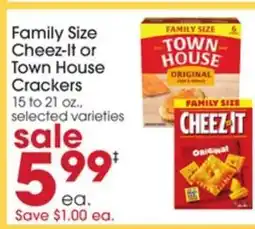 Giant Eagle Family Size Cheez-It or Town House Crackers offer