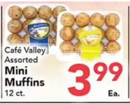Eurofresh Market Café Valley Assorted Mini Muffins offer