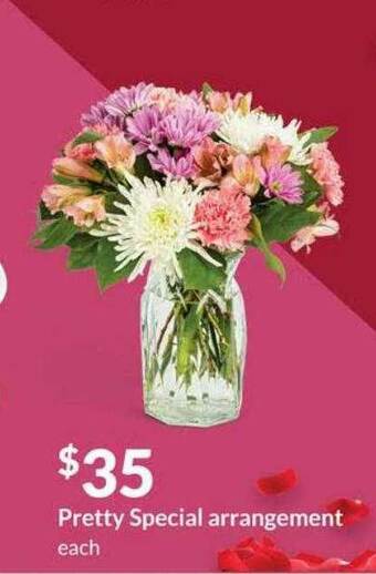 Hy-Vee Pretty Special Arrangement offer
