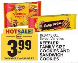 Food Lion Keebler family size cookies and sandwich cookies offer