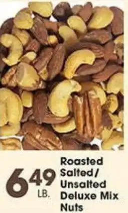 Village Market Food Centers Roasted Salted/Unsalted Deluxe Mix Nuts offer