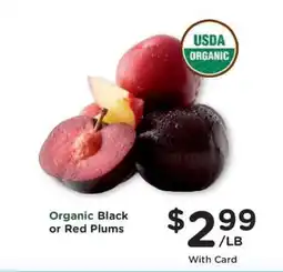 Kroger Organic Black or Red Plums offer