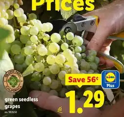Lidl Lidl Plus green seedless grapes offer
