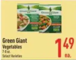 Strack & Van Til Green Giant Vegetables offer