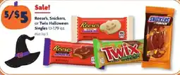 Family Dollar Reese's, Snickers, or Twix Halloween Singles offer