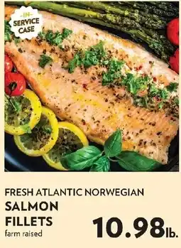 Reasors Fresh Atlantic Norwegian Salmon Fillets offer