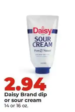 Hy-Vee Daisy Brand dip or sour cream offer