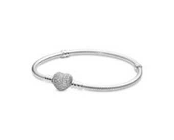 Pandora Pandora moments sparkling heart clasp snake chain bracelet offer