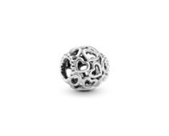 Pandora Hearts all over charm offer