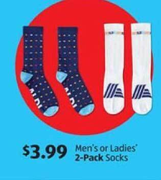 Aldi Men's Or Ladies 2-pack Socks offer
