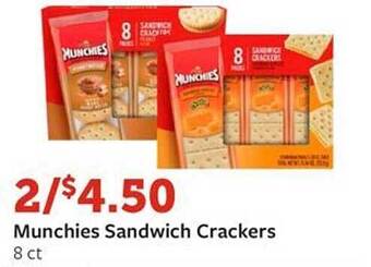 Fareway Munchies Sandwich Crackers offer
