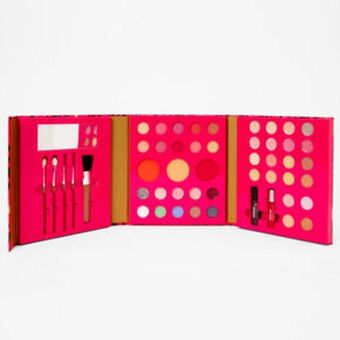 Claire's Love for all 50 piece makeup set offer