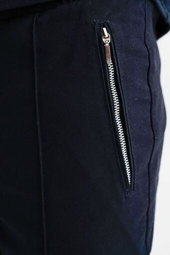 Slim fit pants