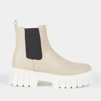 Women's natural chelsea boot