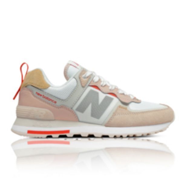 New balance women's 574 pink sneaker offer at Sportscene