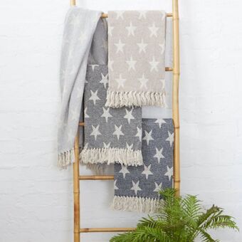 Cotton club stars throw
