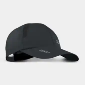 Totalsports 2xu run black cap offer