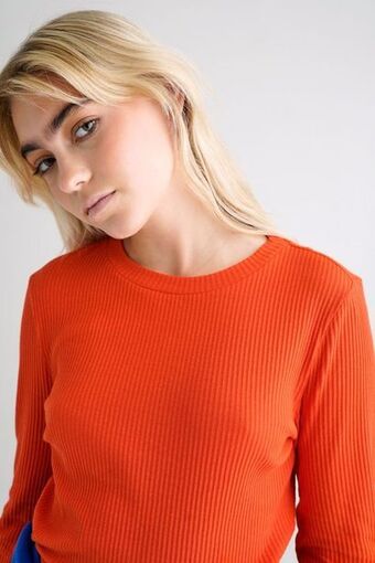 MRP Ribbed long sleeve tee offer