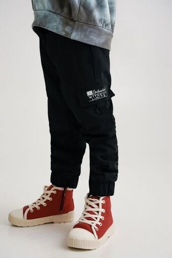 MRP Cargo joggers offer