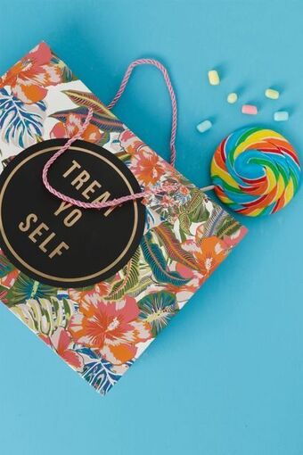 MRP Medium gift bag offer