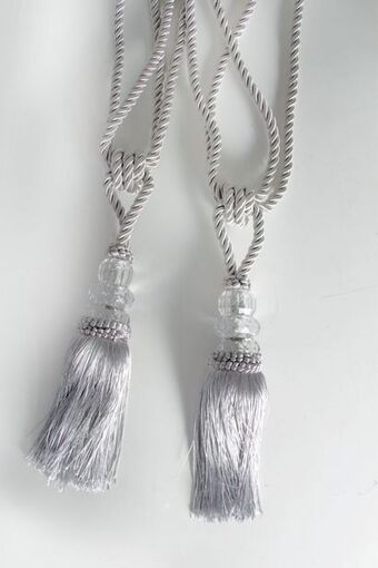 2 pack tassle tie back
